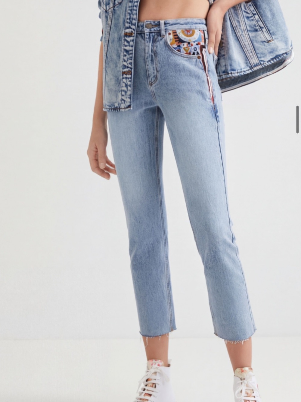 Desigual straight leg embroidered motif cropped jeans slightly distressed